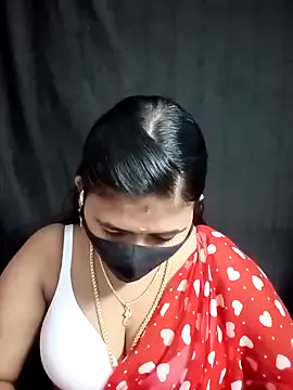 NANA_7 – webcam model profile photo Image 13