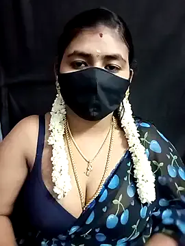 NANA_7 – webcam model profile photo Image 14