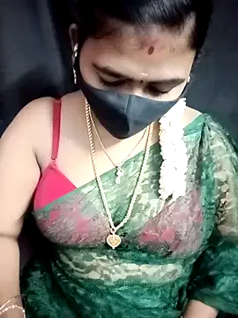 NANA_7 – webcam model profile photo Image 18