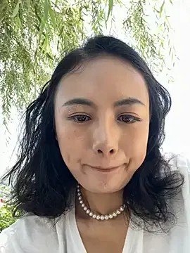 FroggyAnna – webcam model profile photo Image 5