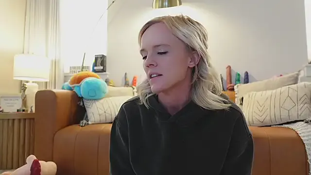 PumaShyXD – webcam model profile photo Image 8