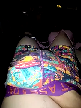 EsmeBrowm – webcam model profile photo Image 8