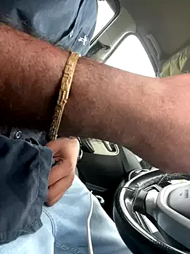 Dolce – webcam model profile photo Image 19