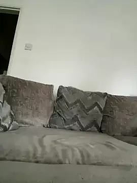 Dolce – webcam model profile photo Image 8