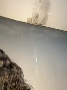 nicdani_1 – webcam model profile photo Image 13