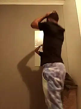 AyshaConnor – webcam model profile photo Image 12