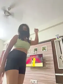 Fortune---888 – webcam model profile photo Image 13