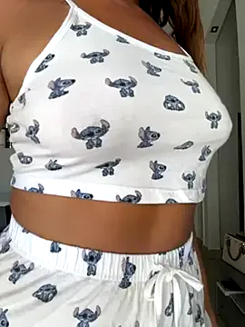 Scarlett – webcam model profile photo Image 14