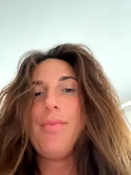 Scarlett – webcam model profile photo Image 17