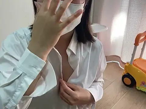 MarylinGlory – webcam model profile photo Image 8