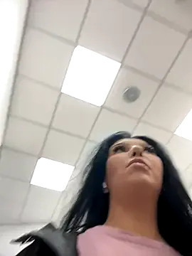 JessieLiu – webcam model profile photo Image 10