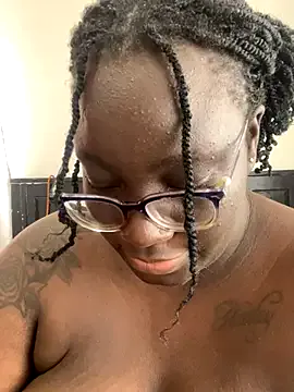 AnnAbbey – webcam model profile photo Image 11