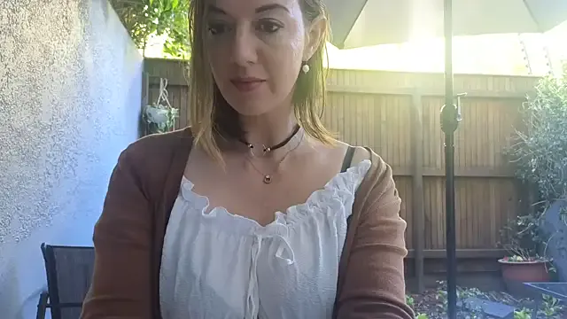 TessaMyst – webcam model profile photo Image 17