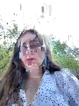 MayaHiper – webcam model profile photo Image 17