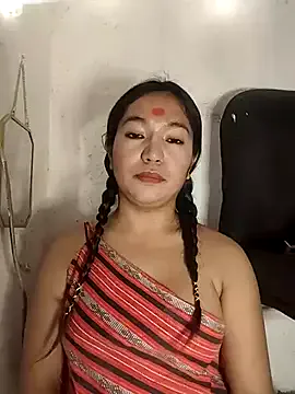 EsmeBrowm – webcam model profile photo Image 13