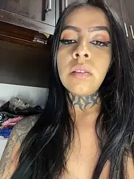 Elnonoykeila77 – webcam model profile photo Image 11