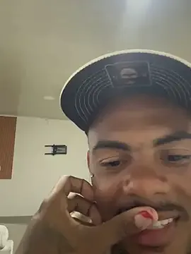 oh_nina – webcam model profile photo Image 18