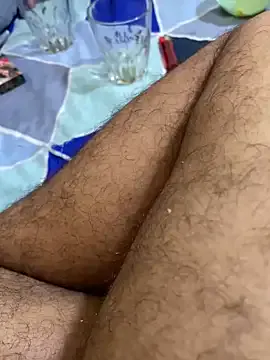 HugeBoobsAlice – webcam model profile photo Image 8