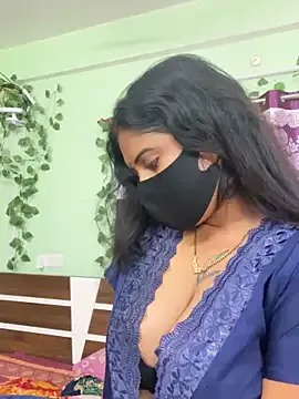 PaulinaGiovanni – webcam model profile photo Image 5