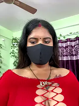 PaulinaGiovanni – webcam model profile photo Image 7