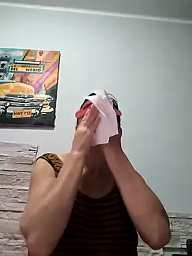 IvyHarpers – webcam model profile photo Image 12