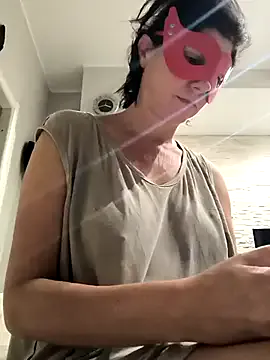 IvyHarpers – webcam model profile photo Image 15