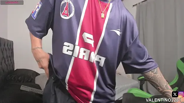 Ellidi – webcam model profile photo Image 5