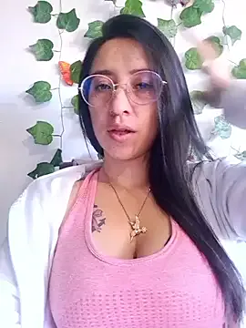 AriaSins – webcam model profile photo Image 10