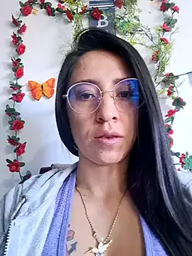 AriaSins – webcam model profile photo Image 11