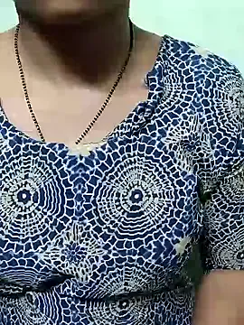 CristinaRous – webcam model profile photo Image 17