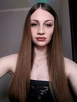 Carine – webcam model profile photo Image 17