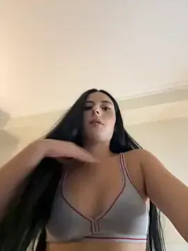 CatalinaDalessio – webcam model profile photo Image 11