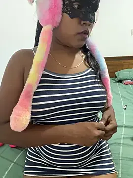 MelinaMoon – webcam model profile photo Image 7