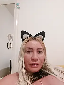 DaphneBecket – webcam model profile photo Image 5