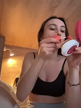 VivianBasset – webcam model profile photo Image 13