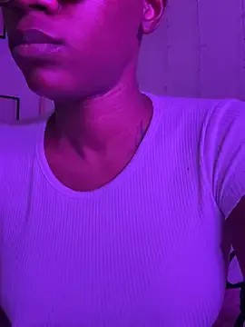 kaori_77 – webcam model profile photo Image 4