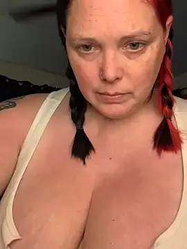 ellla_LA – webcam model profile photo Image 10