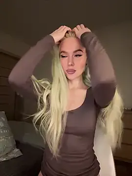 Zoluszka – webcam model profile photo Image 16