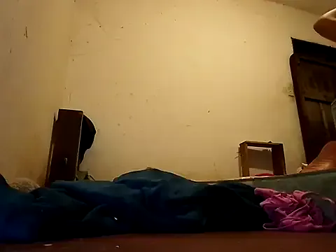 EmiraMiller – webcam model profile photo Image 17