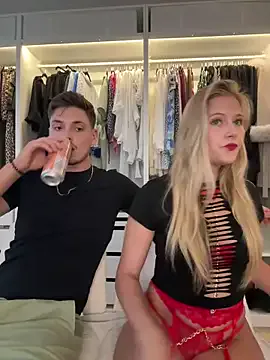 sexi_noemi – webcam model profile photo Image 11