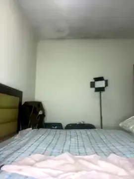 SherineNorth – webcam model profile photo Image 8