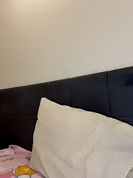 kellyvenous – webcam model profile photo Image 10