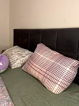 kellyvenous – webcam model profile photo Image 18