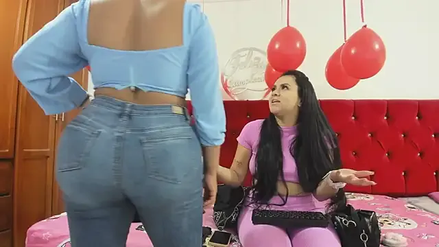 youlittle_perverts – webcam model profile photo