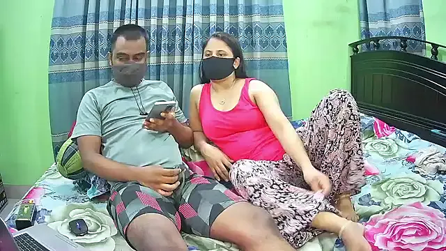 MollyBoston – webcam model profile photo Image 16