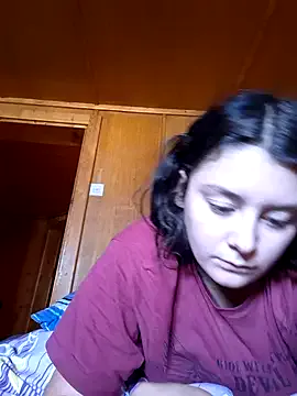 MiaPersy – webcam model profile photo Image 3