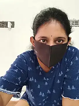 KateGale – webcam model profile photo Image 8