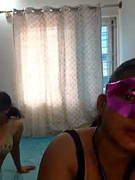 Rose_berry – webcam model profile photo Image 8