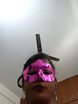 Rose_berry – webcam model profile photo Image 9