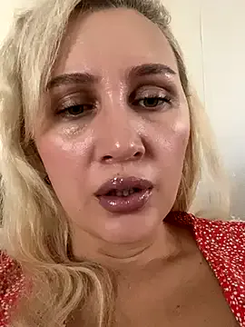 ladylavish – webcam model profile photo Image 18